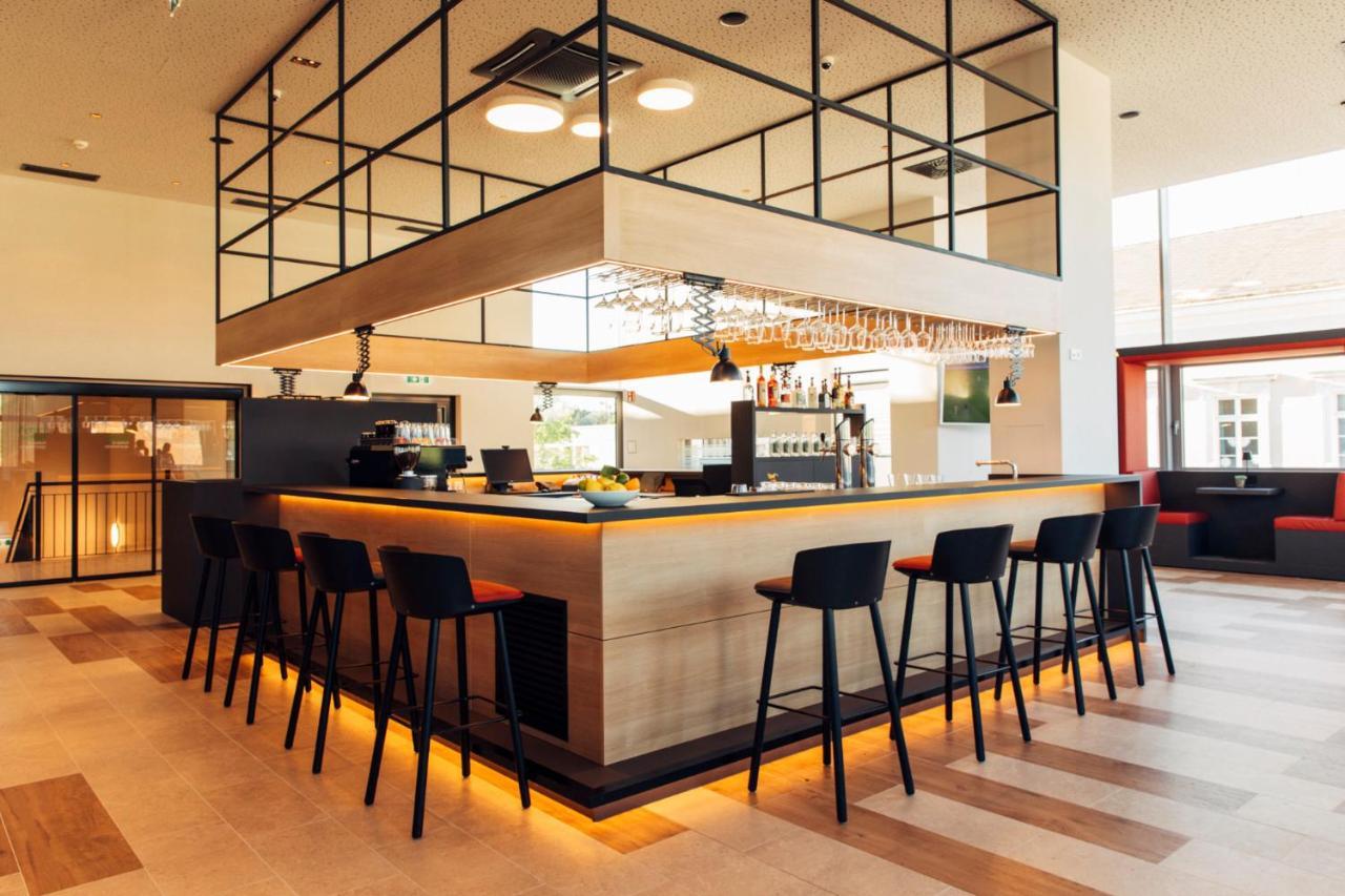 Harry'S Home Steyr Hotel & Apartments Екстериор снимка